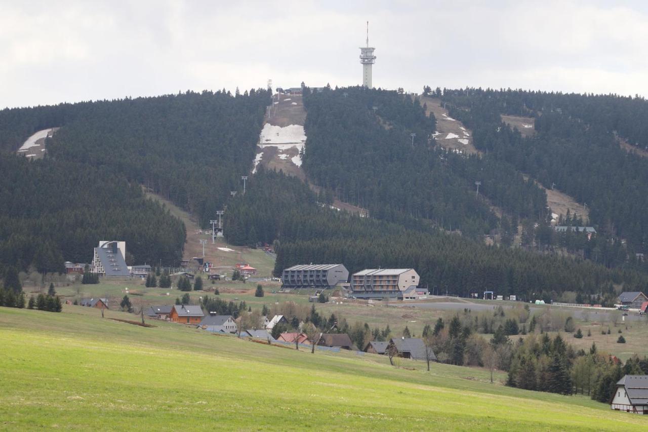 Mountain Apartments Klínovec Hexagon Loučná pod Klínovcem Exterior foto
